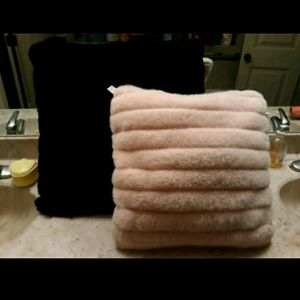 2 Donna Salyers Furs pillows